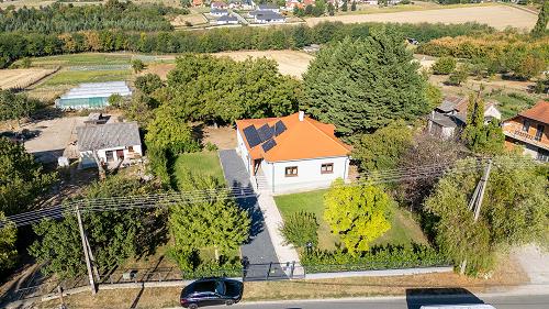  Keszthelytől mindössze 5 percre – teljesen felújítva, csendes környezetben Cserszegtomajon